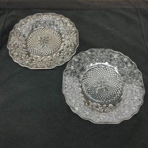 Indiana Glass Company Pineapple Floral 9 inch Depression Glass (2) Salad Plates